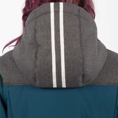 Detail of UNIVERSITY winter jacket hood