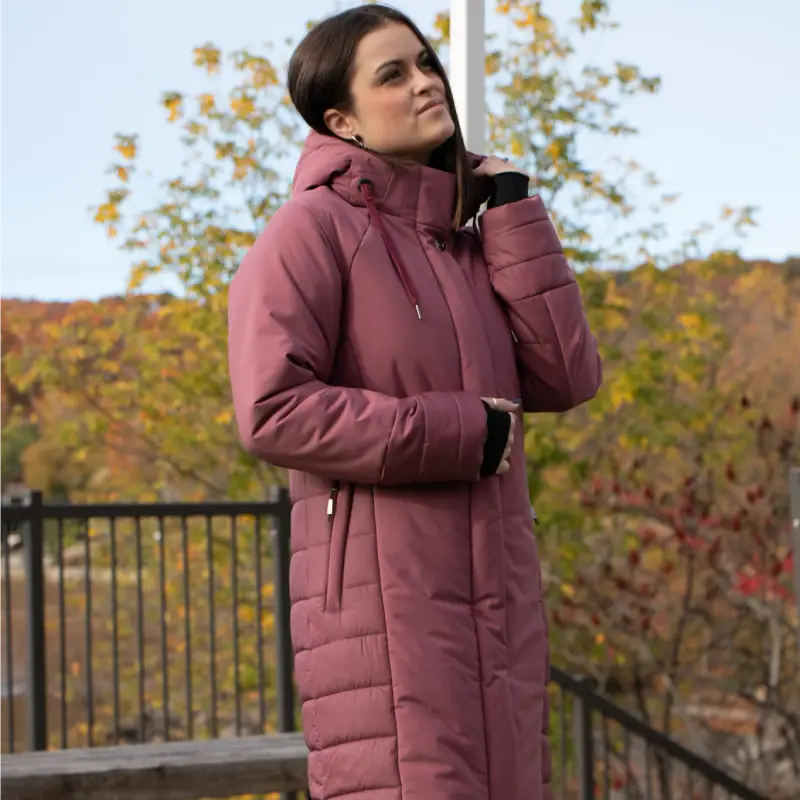 Our model wearing the winter jacket SIDEKICK for women wineberry-44747