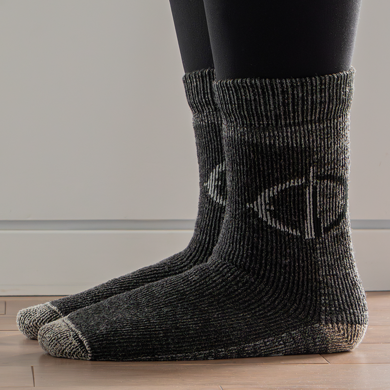 43273 - BLIZZARD sock, worn by our model